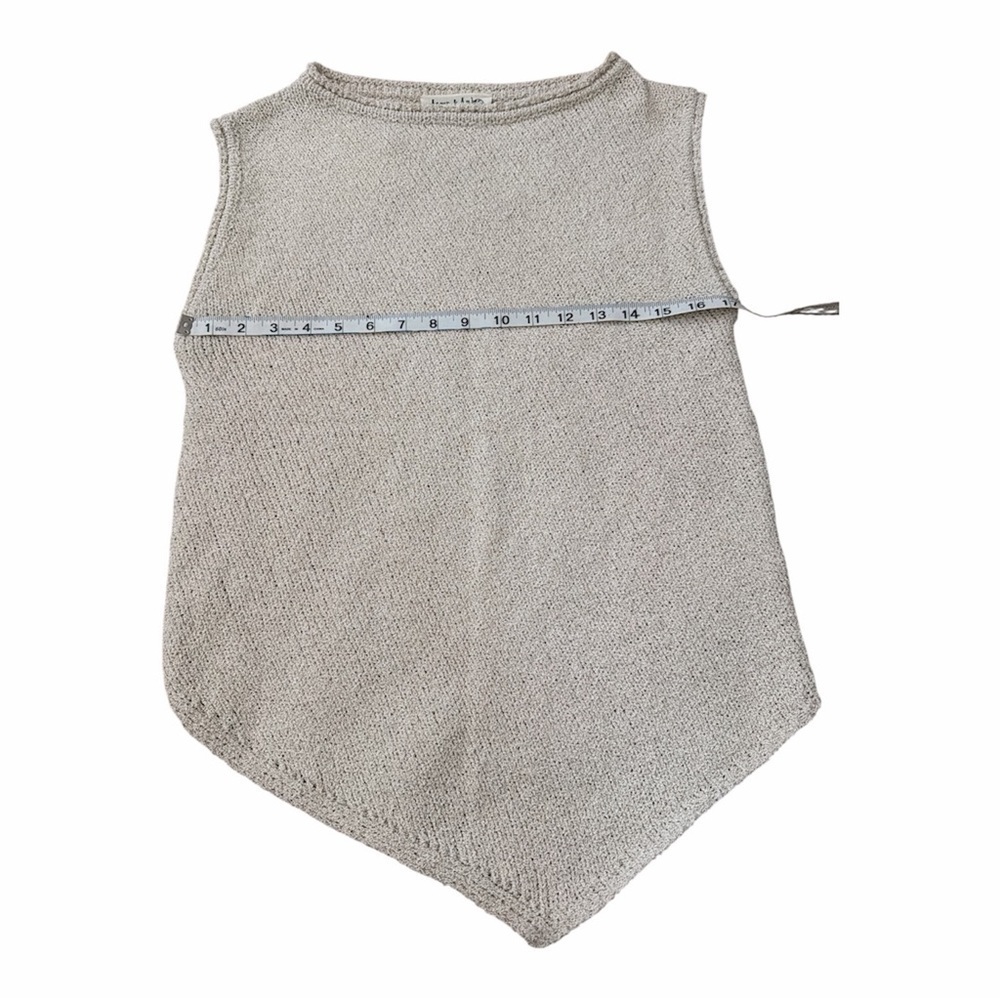 AARON & AMBER Asymmetical Bottom Knit Sleeveless Top - Picture 4 of 6